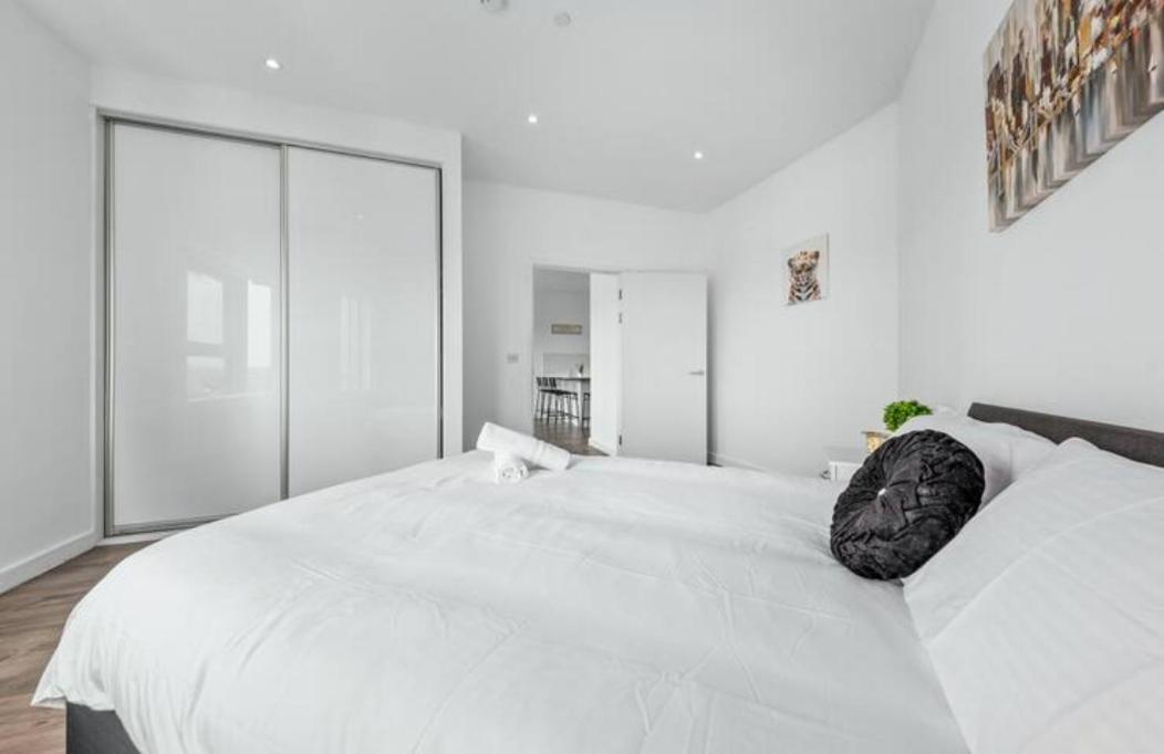 Delta 2 Bedroom Flat In London Dp102 Croydon Buitenkant foto