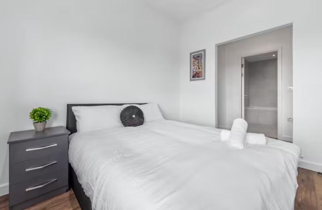 Delta 2 Bedroom Flat In London Dp102 Croydon Buitenkant foto