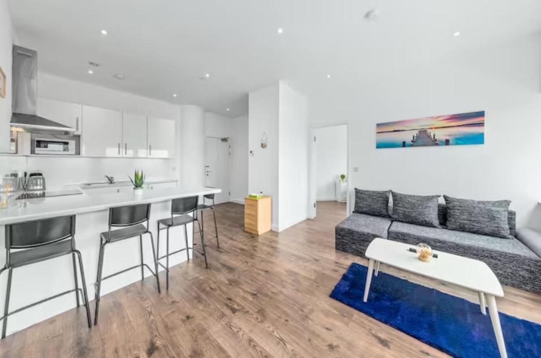 Delta 2 Bedroom Flat In London Dp102 Croydon Buitenkant foto