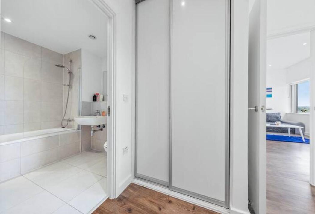 Delta 2 Bedroom Flat In London Dp102 Croydon Buitenkant foto